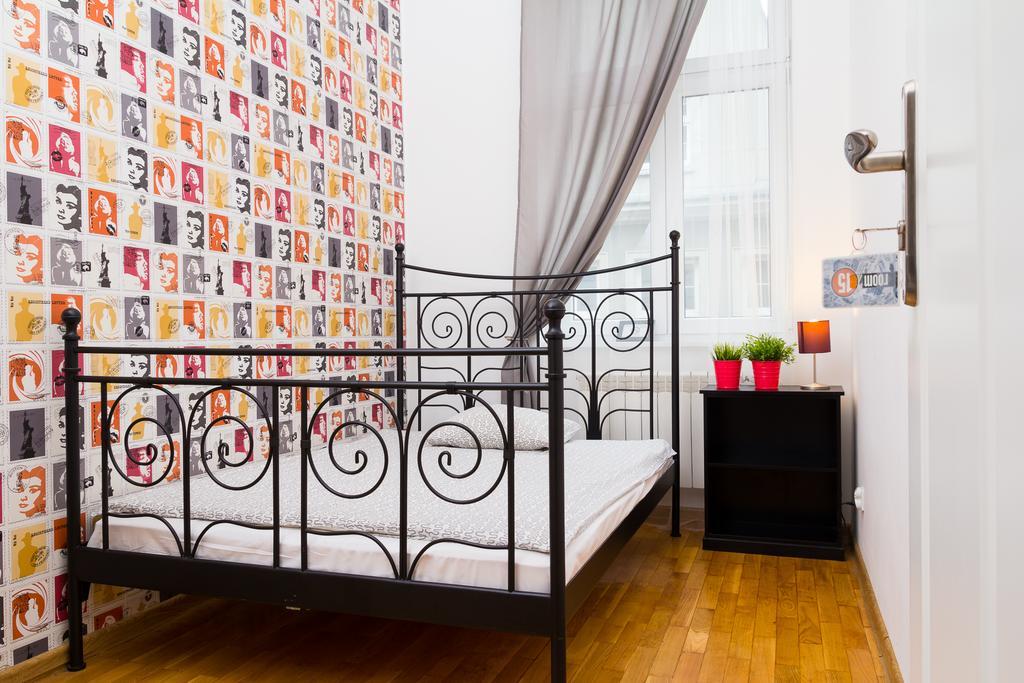 Retro Hostel Poznań Rom bilde